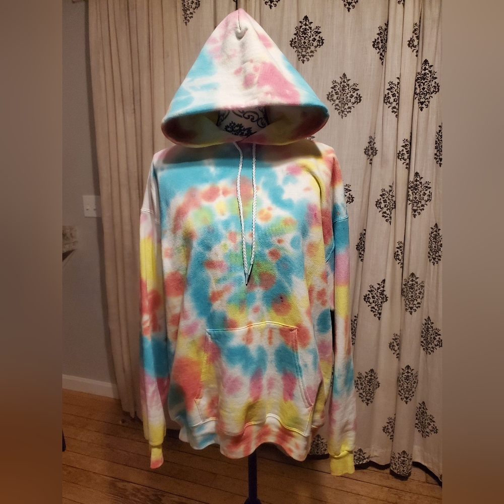 Tie Dye Hoodie